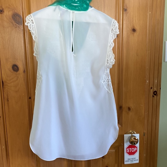 Embroidered very stunning!! - Picture 2 of 3